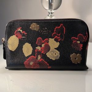 Coach cosmetic case